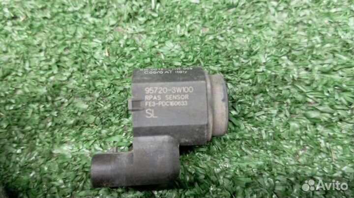 Датчик парктроника Kia Sportage Задний