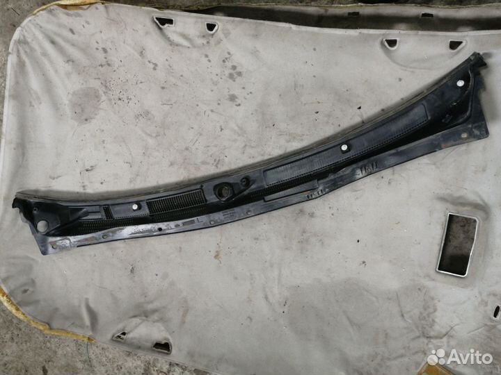 Жабо под дворники Nissan Primera P11 1996-2002