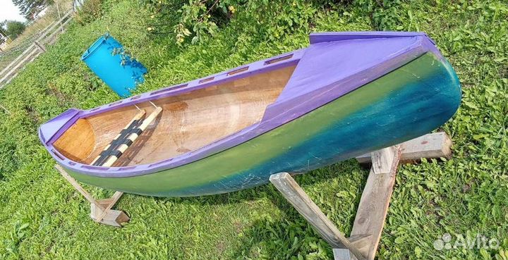 Лодка каноэ