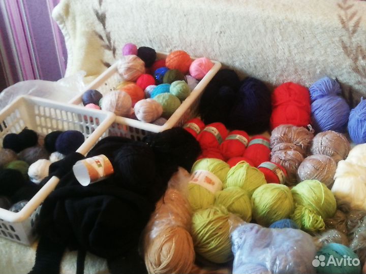 Пряжа для вязания пакетом новая и б/у