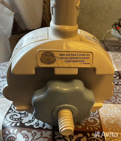 Музыкальная карусель над кроваткой