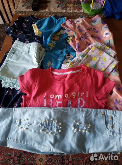 Продам детские вещи