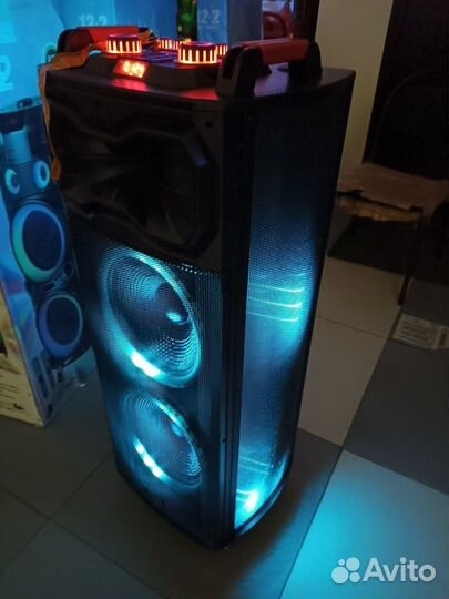 Колонка JBL Partybox Отдыхает - Бери Яркую 3000W