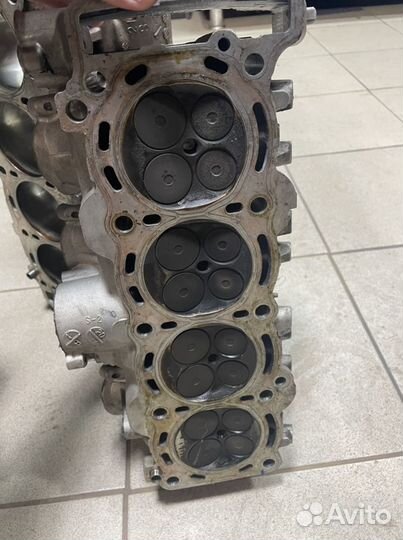 Suzuki gsx r 1000 k7 k8 головка двигателя