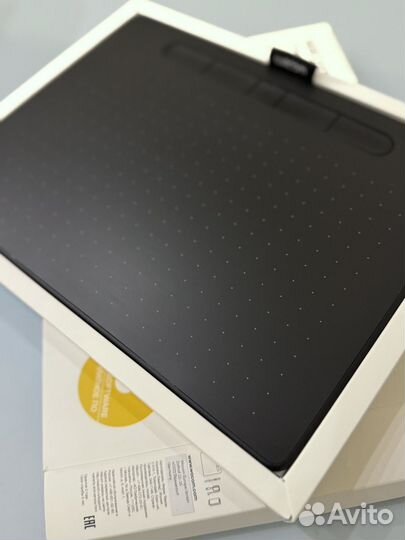 Графический планшет wacom intuos