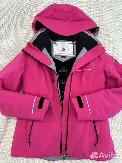 Горнолыжная куртка женская 42 44