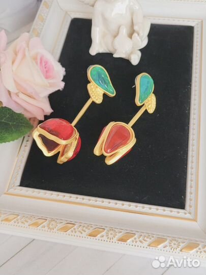 Стильные асимметричные серьги Тюльпаны Etro