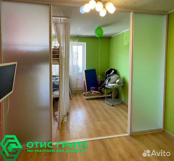 Раздвижные стеклянные перегородки