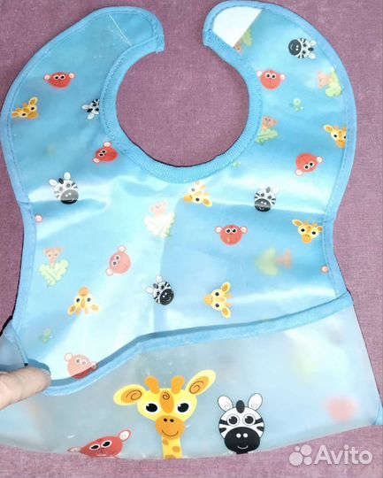 Тарелочка, нагрудник и поильник