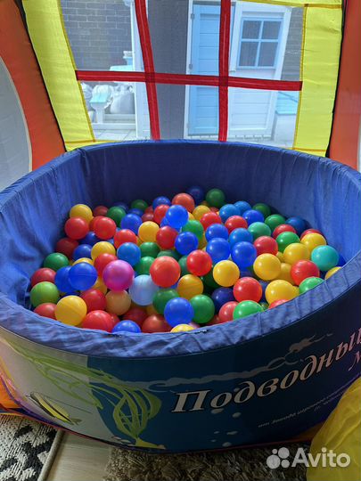 Сухой бассейн с шариками и палатка, бу