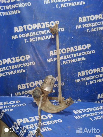 Трапеция дворников Ваз Лада 2107 седан 2106 2004