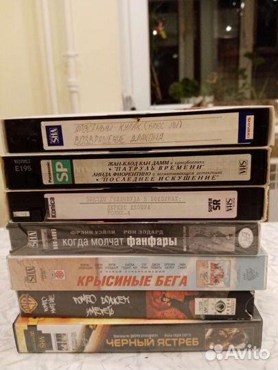 Видеокассеты