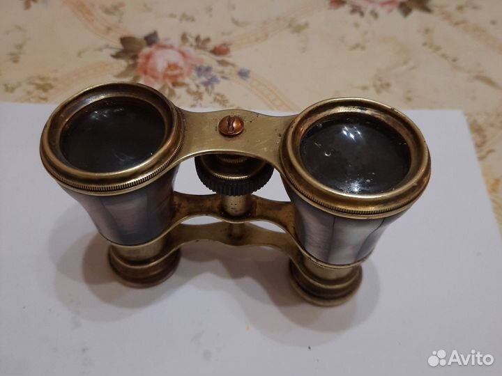 Театральный бинокль