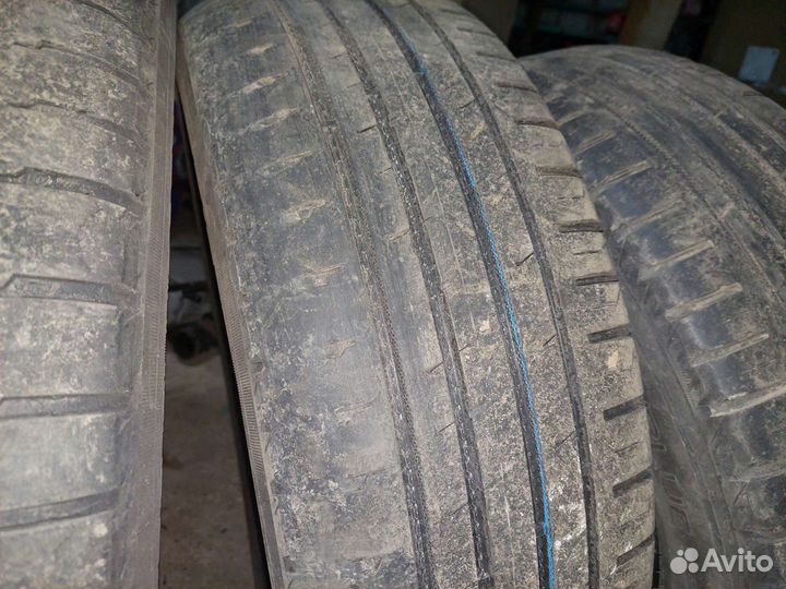 Nokian Tyres Hakka Blue 215/65 R17