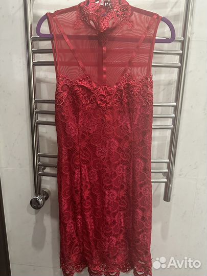 Платье женское guess