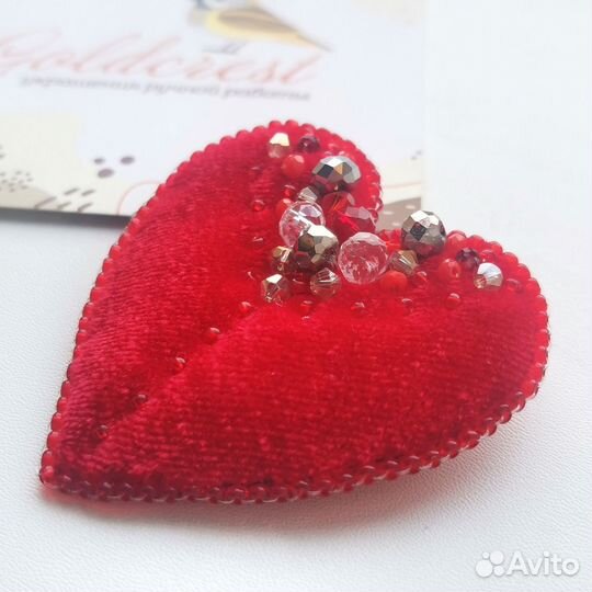 Брошь ручной работы