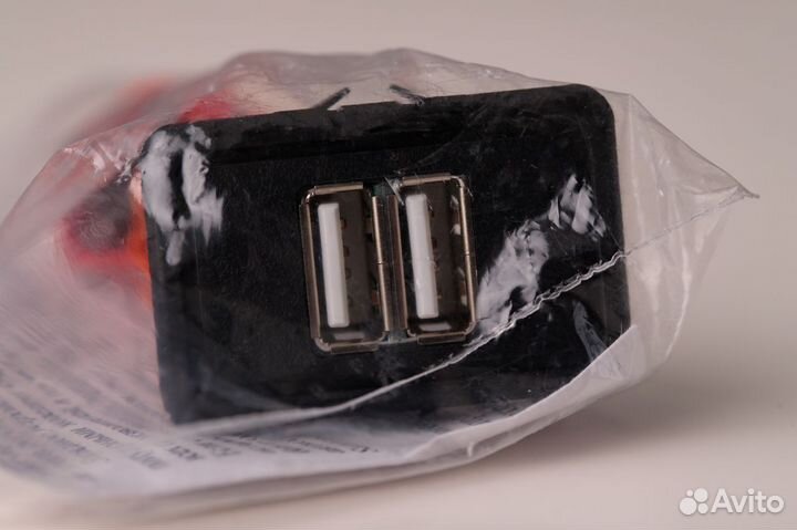 Зарядка 2 USB 5В 3А - LADA 21083 и 21093