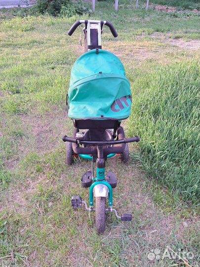 Велосипед трёхколёсный
