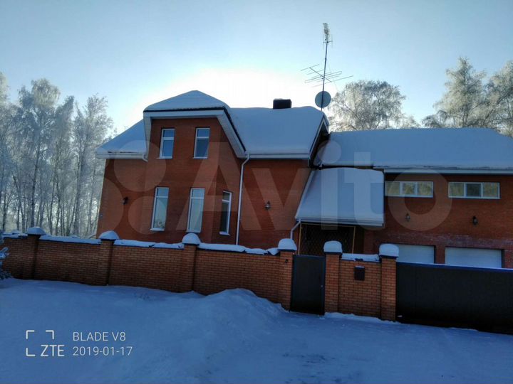 Дом 287 м² на участке 15 сот.