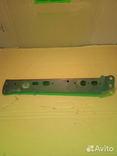 Кронштейн подрамника Тойота Королла 150