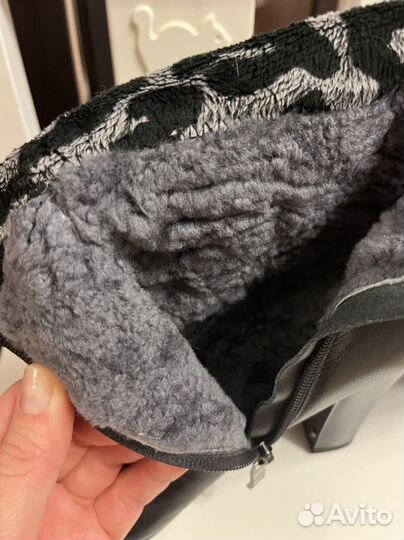 Зимние женские сапоги 38