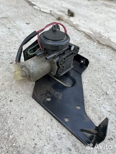 Электроблок блокировки моста Mitsubishi Pajero2