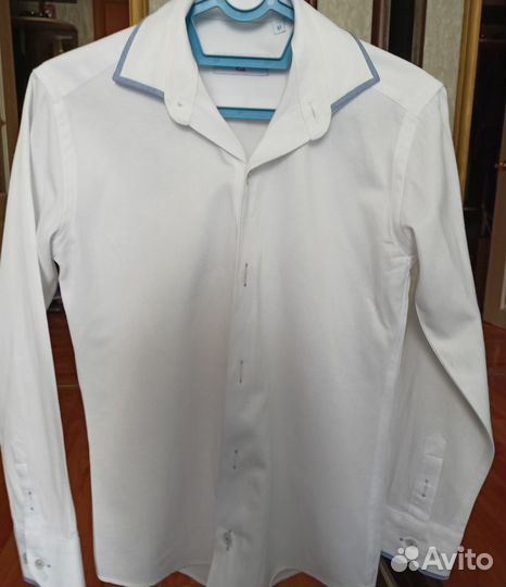 Школьная рубашка