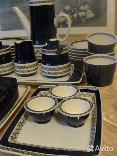 Чайно-кофейный сервиз 