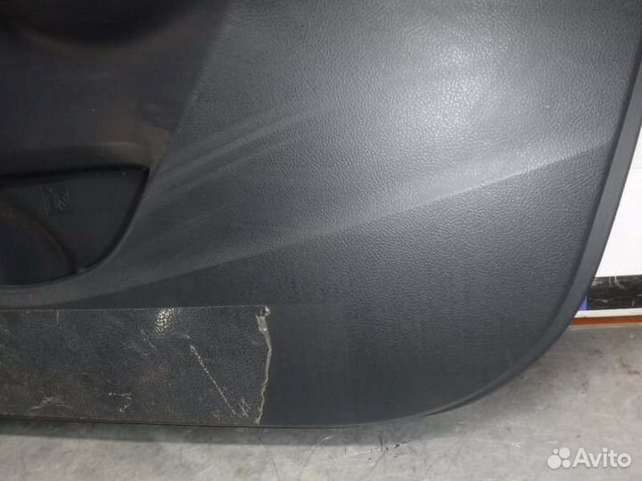 Обшивка двери передняя правая Toyota Corolla 151