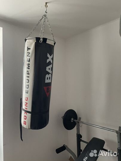 Боксерская мешок-груша BAX кожаная с перчатками