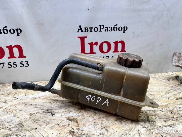 Расширительный бачок Chery Fora a21 Estina