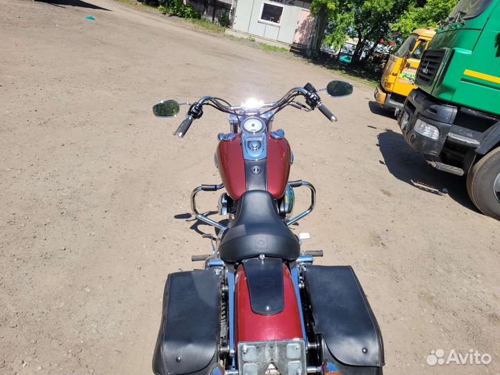 Harley davidson dyna super glide