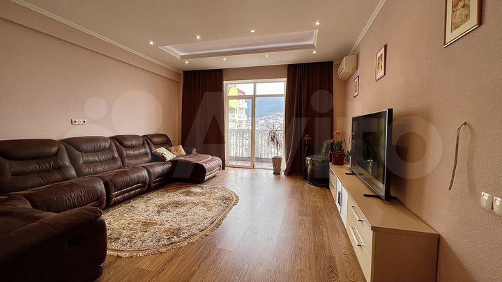 3-к. квартира, 104,8 м², 6/9 эт.