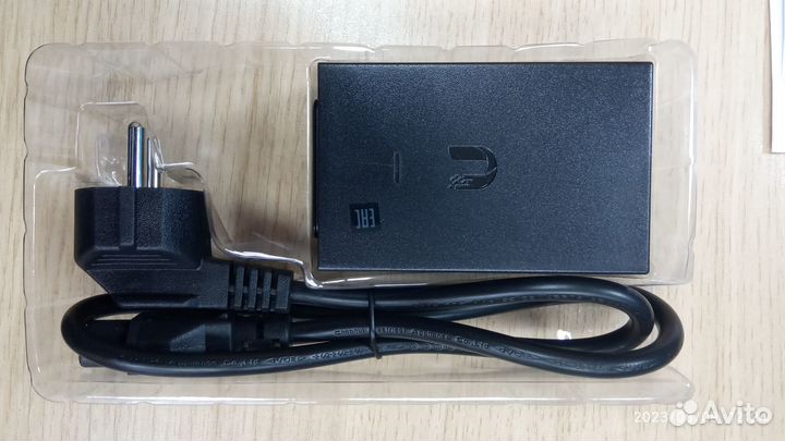 Poe инжектор Ubiquity PoE Adapter 24V 1A