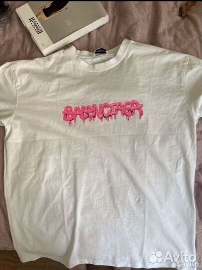 Balenciaga футболка белая