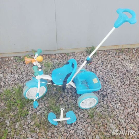 Детский трехколесный велосипед