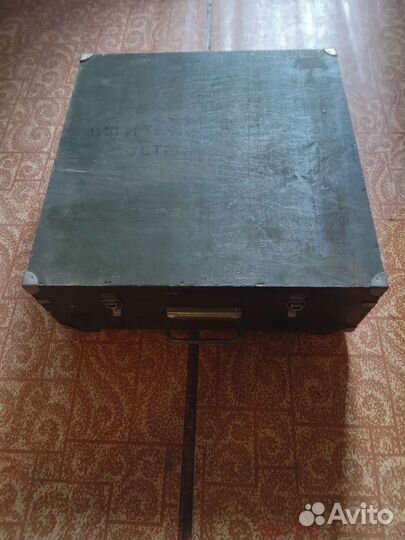 Ящик военный