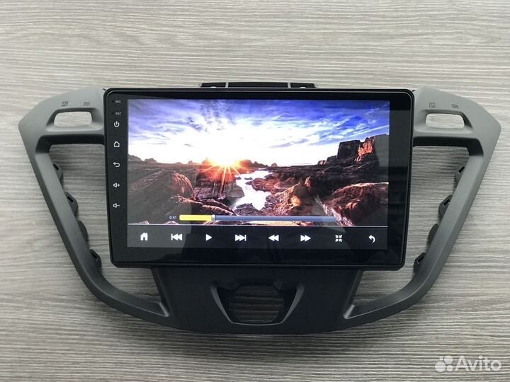 Магнитола Ford Tourneo Custom с камерой на Android