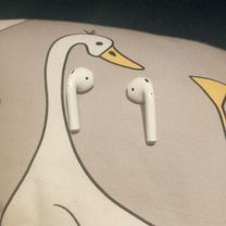 Левый и правый наушники airpods 1