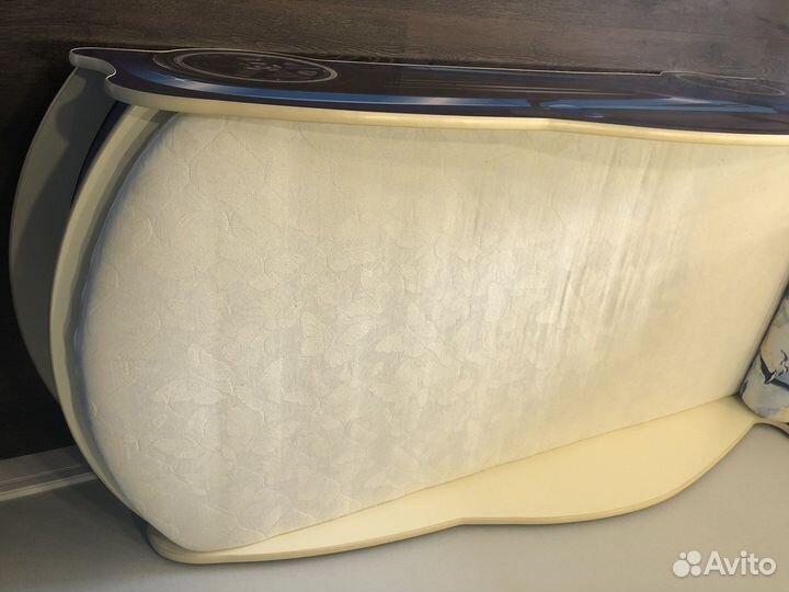 Детская кровать машина с матрасом