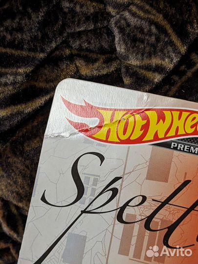 Hot Wheels Lamborghini Countach LPI 800-4