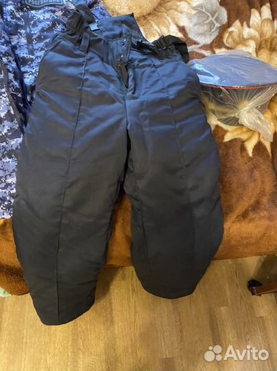 Форма полиции много в одни руки