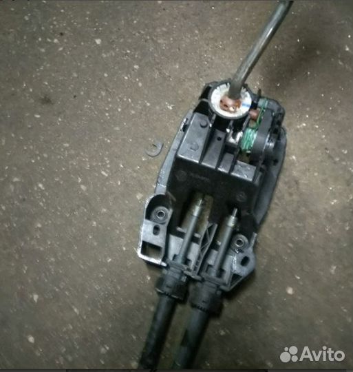 Toyota Avensis 2005 2.0 D кулиса