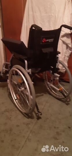 Инвалидная коляска складная бу