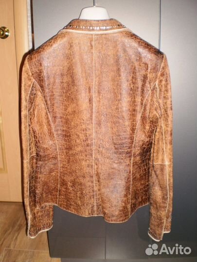 Итальянская женская кожаная куртка Germans Leather