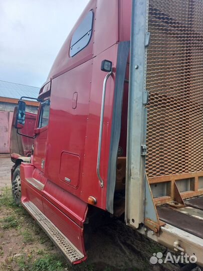 Freightliner FLC с полуприцепом, 1998