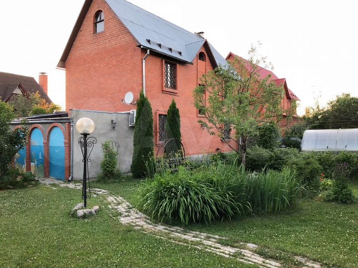 Дом 133,4 м² на участке 10,6 сот.