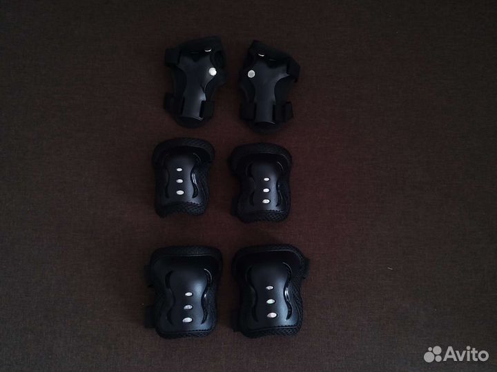 Наколенники, налокотники