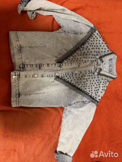 Джинсовая куртка