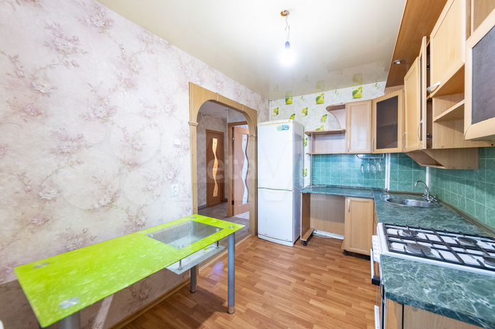 2-к. квартира, 55 м², 2/5 эт.